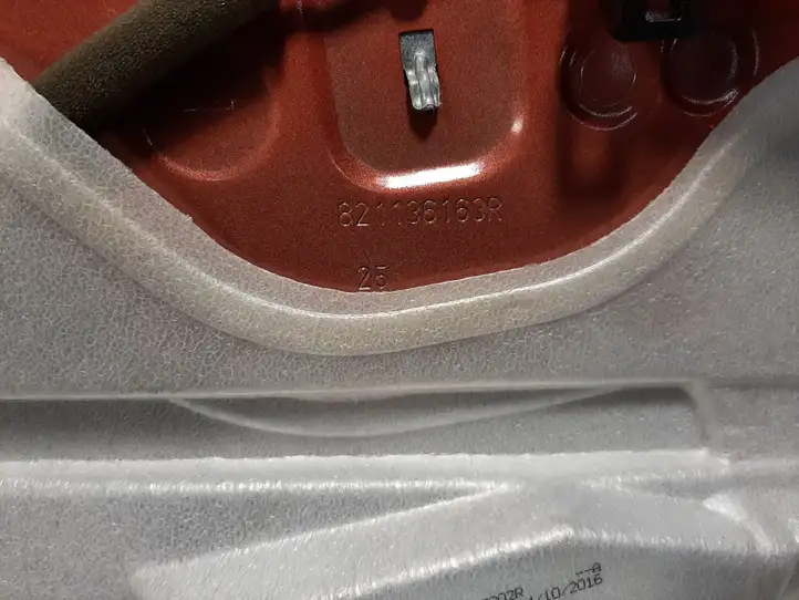 Renault Kadjar (2015 - 2018) 821136163R Задняя дверь — фото 7