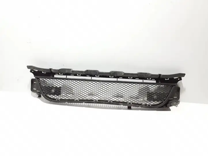Mercedes-Benz CLA C117,X117,W117 (2013 - 2019) A1178852122 Нижняя решетка переднего бампера — фото 1