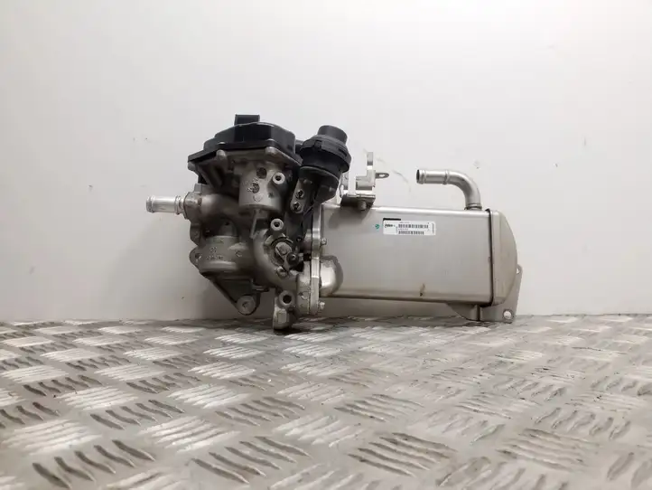 Audi A4 S4 B8 8K (2011 - 2015) 03L131512DN Охладитель клапана EGR — фото 1