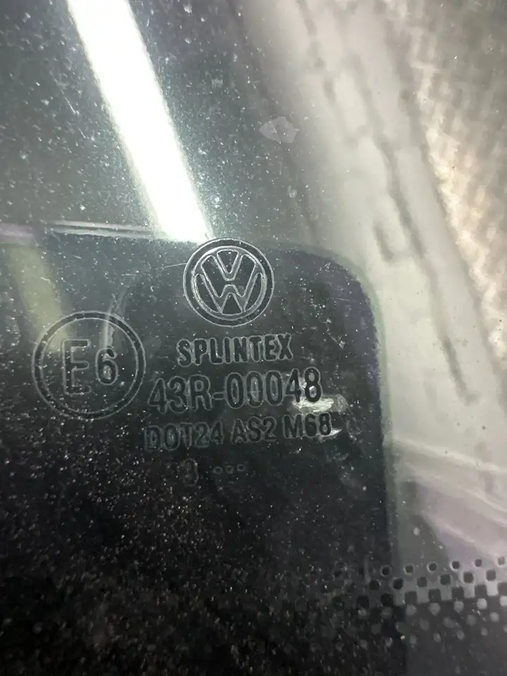 Volkswagen Touran I (2003 - 2010) 43R00048 Заднее боковое стекло — фото 2