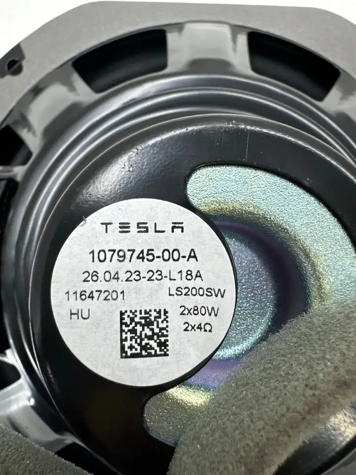 Tesla Model Y (2019 - 2024) 107974500A Динамики передних дверей — фото 3