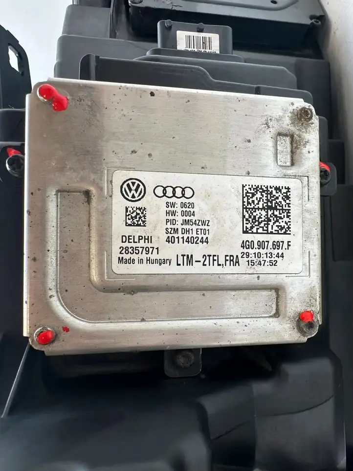 Audi A6 C7 (2011 - 2014) 4H0907472B Передняя фара — фото 18