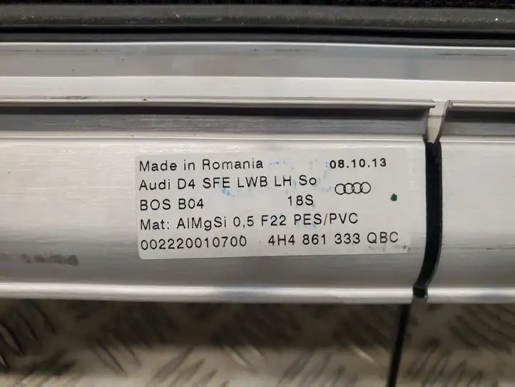 Audi A8 S8 D4 4H (2010 - 2014) 4H4861333 Солнцезащитная шторка задней двери — фото 2