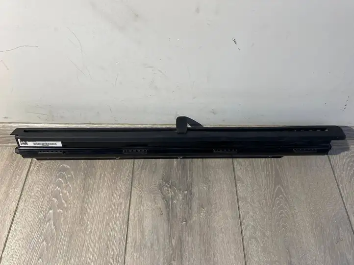 BMW 3 F30 F35 F31 (2012 - 2018) 7281482 Солнцезащитная шторка багажника — фото 1