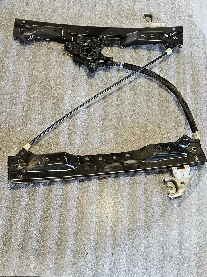 Chrysler Town & Country V (2010 - 2016) 3014874 Стеклоподъемник раздвижной двери(без двигателя) — фото 4