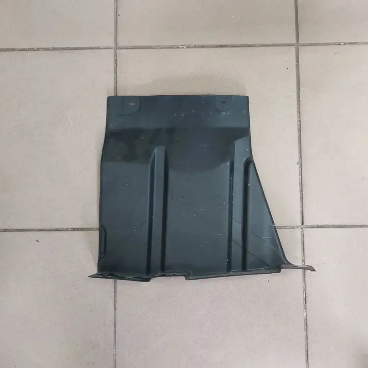 Toyota Yaris XP210 (2020 - ) 51442K0050 Кронштейн переднего подкрылка — фото 1