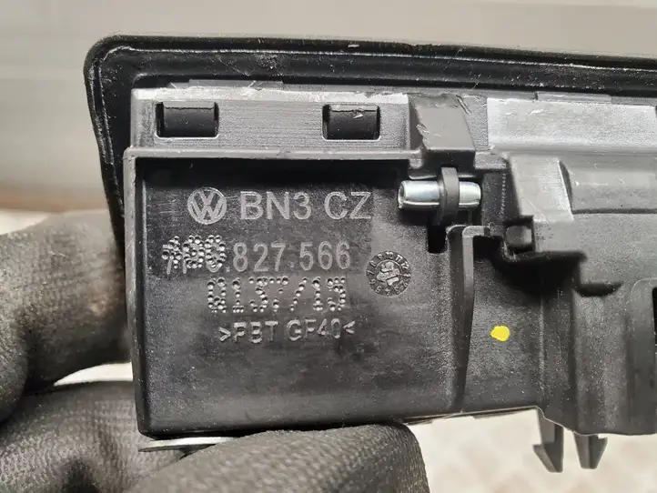 Audi A6 C7 (2014 - 2018) 4G0827566 Ручка багажника с камерой — фото 4