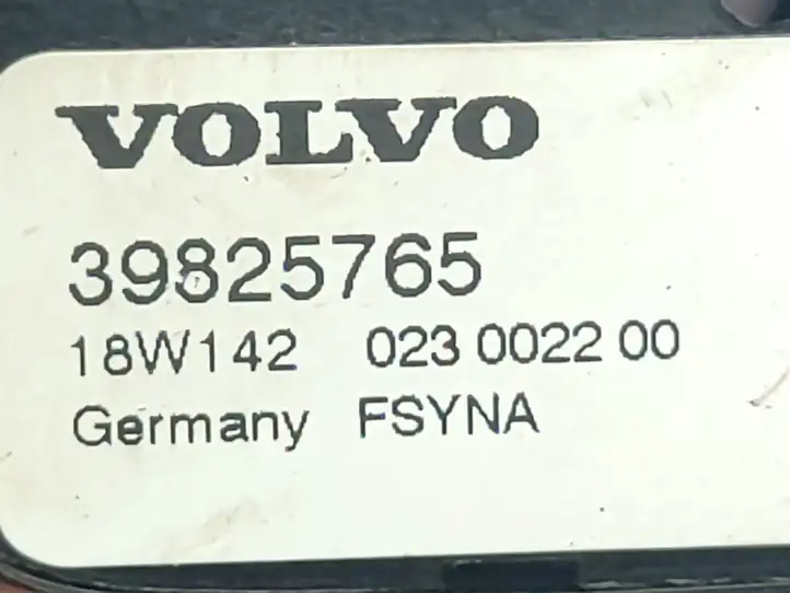 Volvo XC40 (2017 - ) 39825765 Микрофон (Bluetooth / телефон) — фото 5