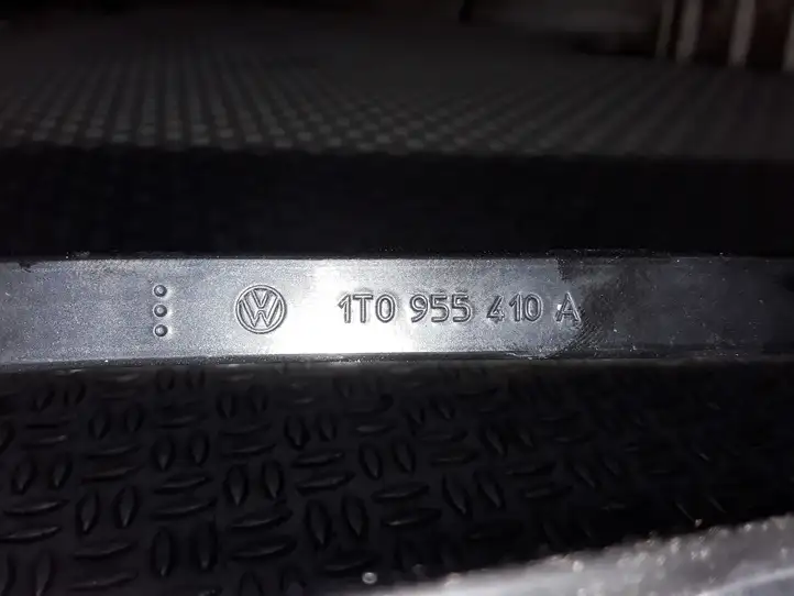 Volkswagen Touran I (2003 - 2010) 1T0955410A Дворники лобового стекла — фото 2