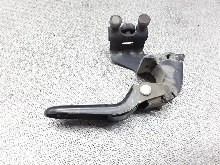 Mercedes-Benz Vaneo W414 (2001 - 2005) A4147600447 Средняя направляющая ролика раздвижной двери — фото 1