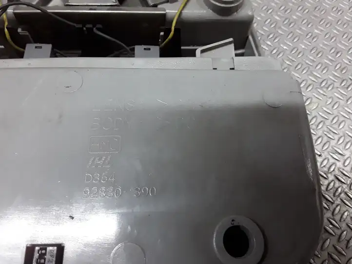 Hyundai Santa Fe (2000 - 2005) 92830390 Передняя подсветка — фото 2