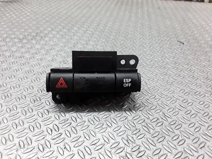 Chrysler 300 - 300C (2005 - 2011) 04602418AF Включатель аварийных фонарей — фото 1