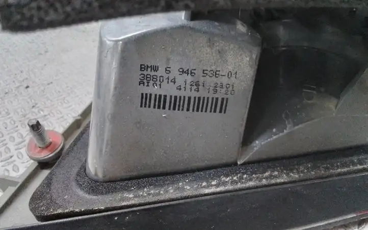 BMW 3 E46 (1998 - 2005) 694653601 Задний фонарь в кузове — фото 3