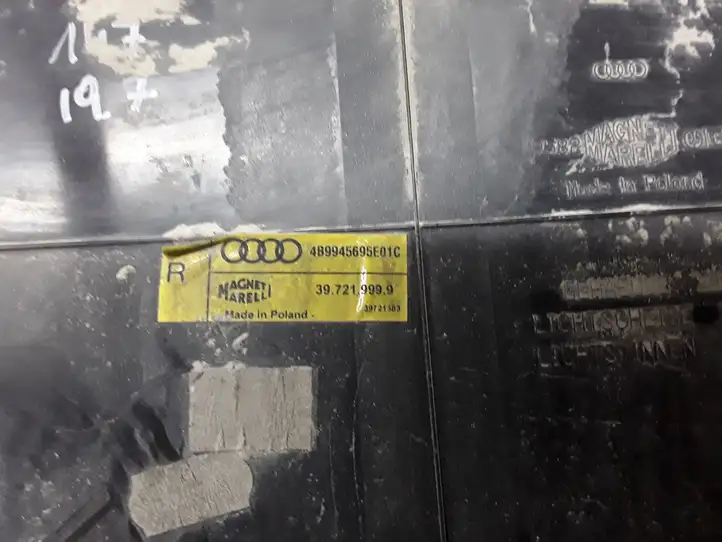 Audi A6 S6 C5 4B (1997 - 2001) 4B9945695E01C Подсветка номера — фото 2