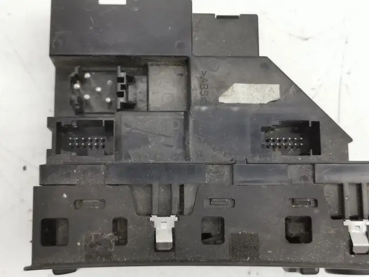 BMW X5 E53 (1999 - 2006) 6944552 Кнопка стеклоподъемников — фото 8