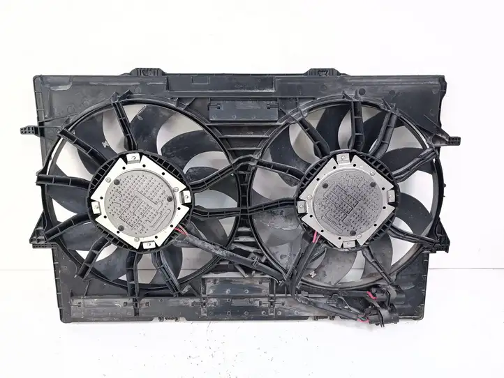 Audi A6 C7 (2011 - 2014) Дифузор радиатора — фото 1
