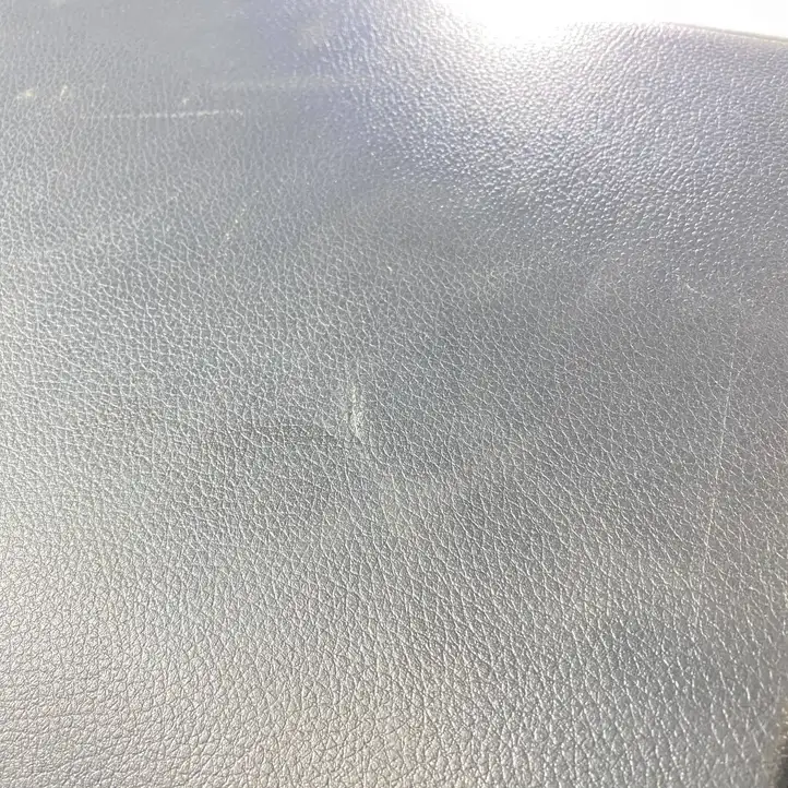 Nissan Rogue (2016 - 2020) 685105HA0A Крышка бардачка — фото 10
