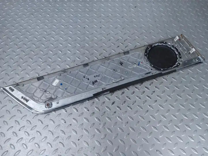 Jaguar XJ X351 (2009 - 2019) AW93F20452AC Накладка динамика задней двери — фото 8