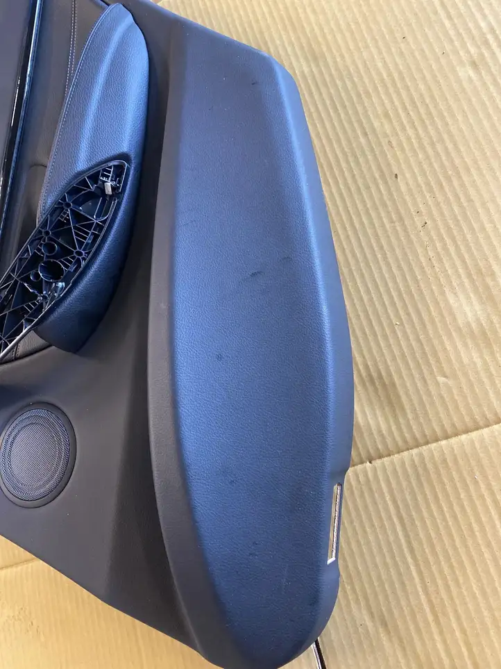 BMW 3 F30 F35 F31 (2012 - 2018) 3638868 Обшивка задней двери — фото 10