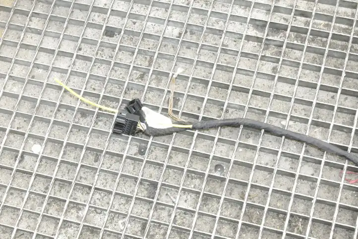 Mercedes-Benz SL R230 (2001 - 2012) A2305407706 Прочая электропроводка — фото 2