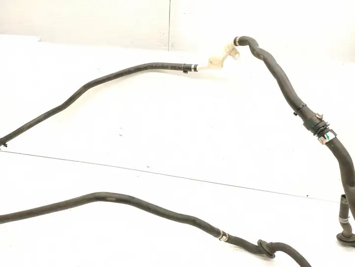 Tesla Model X (2015 - 2021) 104814900D Шланги системы охлаждения — фото 4