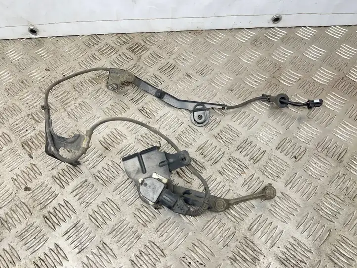 Lexus IS III XE30 (2013 - 2016) 5F0412 Датчик уровня фар — фото 1