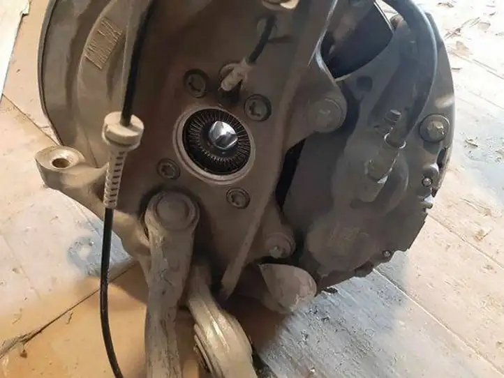 BMW iX (2021 - ) Ступица колеса — фото 8