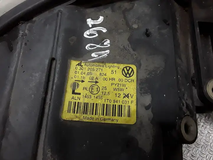 Volkswagen Touran I (2003 - 2010) 1T0941031F Передняя фара — фото 2