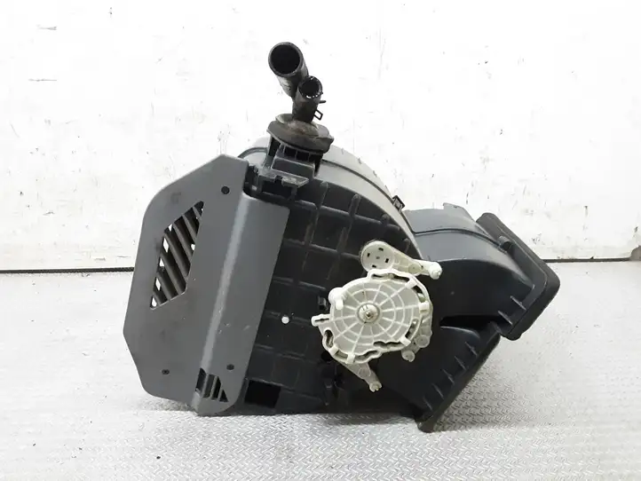 Kia Rio (2002 - 2005) Пластиковый корпус — фото 1