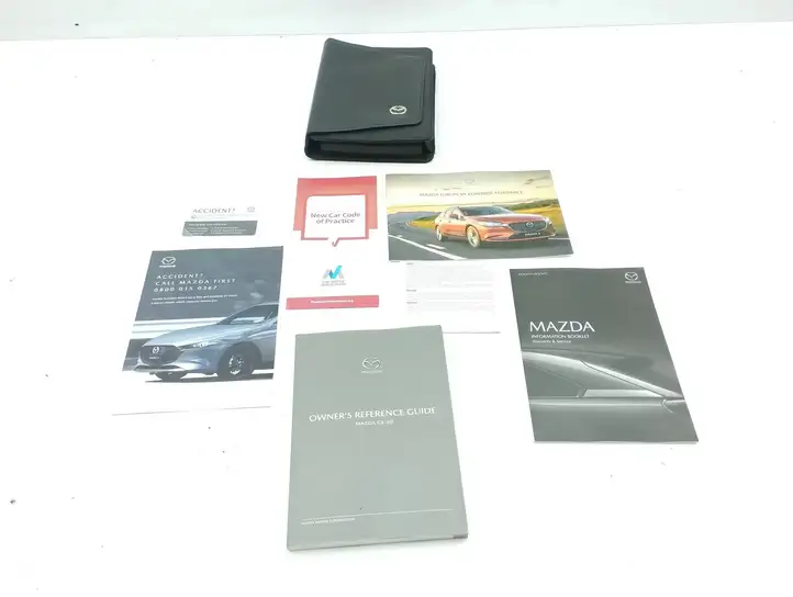 Mazda CX-30 (2019 - ) Сервисная книжка — фото 2