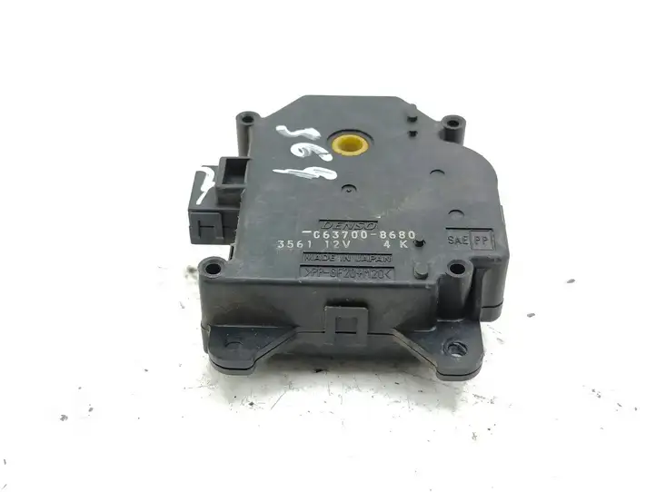 Toyota Avensis T250 (2006 - 2009) 0637008680 Двигатель задвижки потока воздуха — фото 6