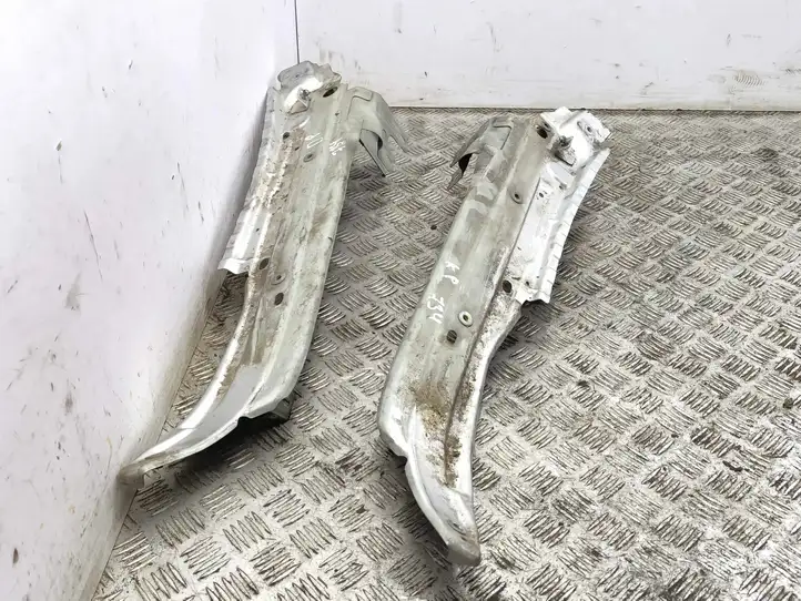 Audi Q7 4L (2005 - 2009) Крепление крыла — фото 11