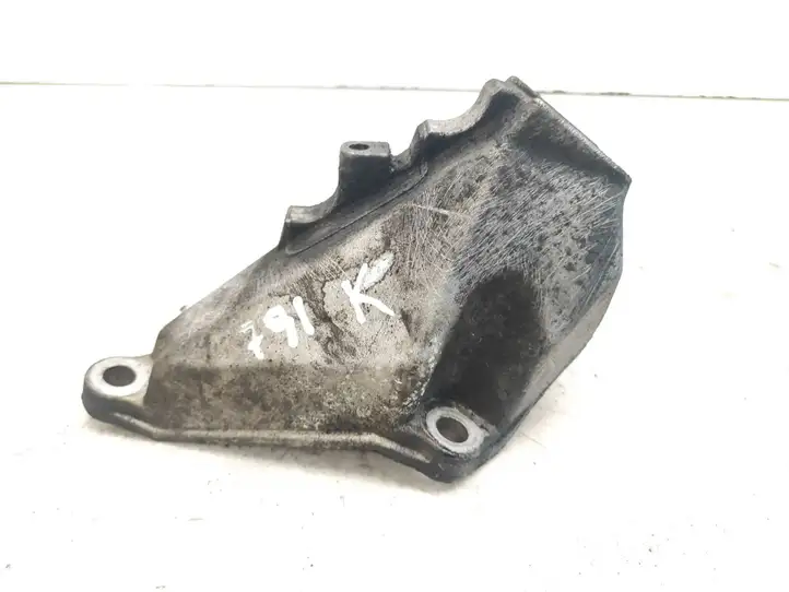 Audi A8 S8 D2 4D (1999 - 2002) 4D0199307S Кронштейн двигателя — фото 1