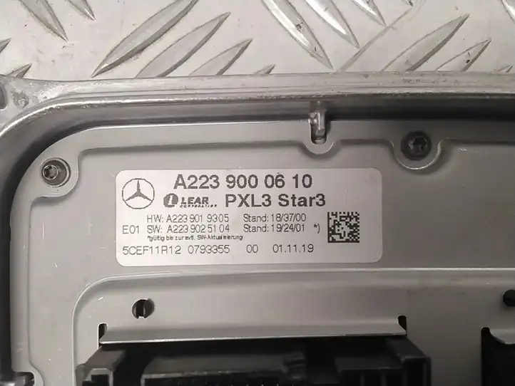 Mercedes-Benz S W223 (2020 - ) A2239000610 Блок розжига ксенона — фото 2