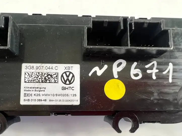 Volkswagen PASSAT B8 (2015 - ) 3G8907044C Управление климат контролем — фото 2