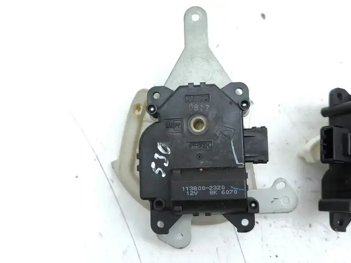 Honda Accord (2008 - 2016) 1138002320 Двигатель задвижки потока воздуха — фото 3