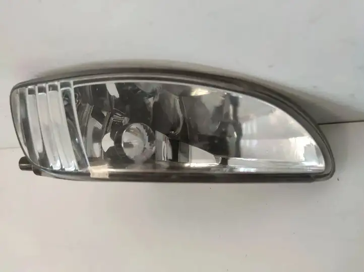 Lexus RX 300 (2003 - 2006) 4829R Передняя противотуманная фара — фото 1