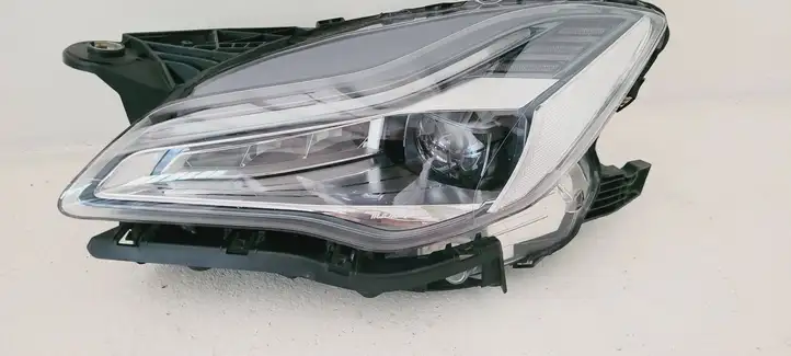 Maserati Quattroporte (2016 - 2021) 00670100617 Передняя фара — фото 6