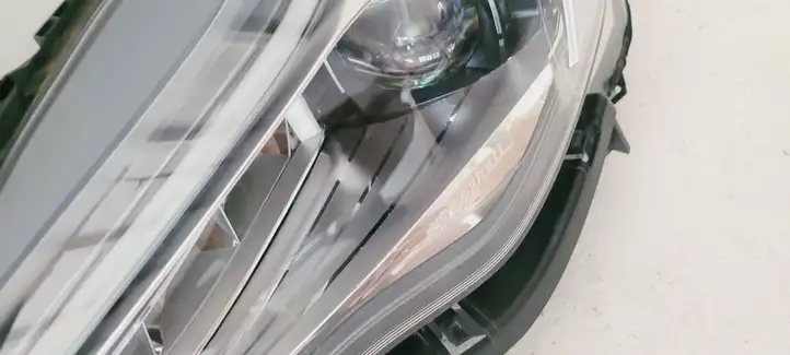 Maserati Quattroporte (2016 - 2021) 00670100617 Передняя фара — фото 8