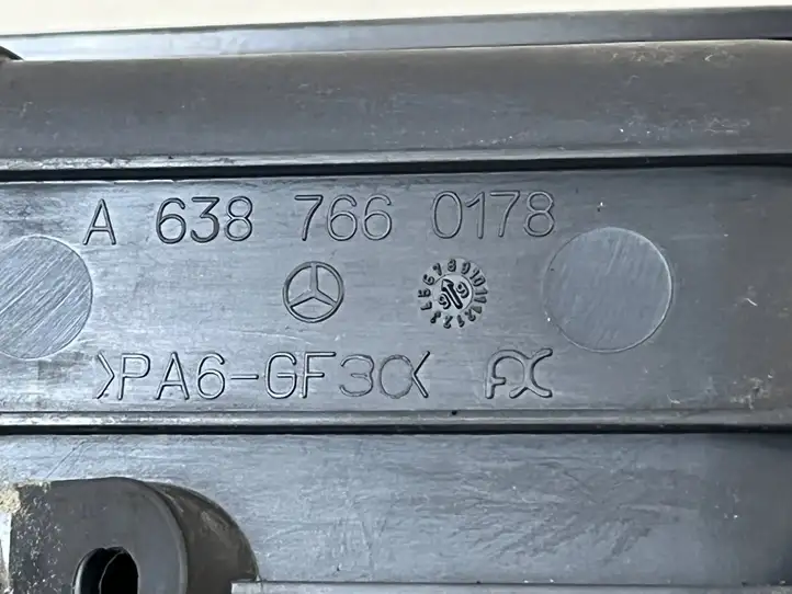 Mercedes-Benz Vito Viano W638 (1996 - 2003) A6387660178 Внутренняя дверная ручка — фото 5