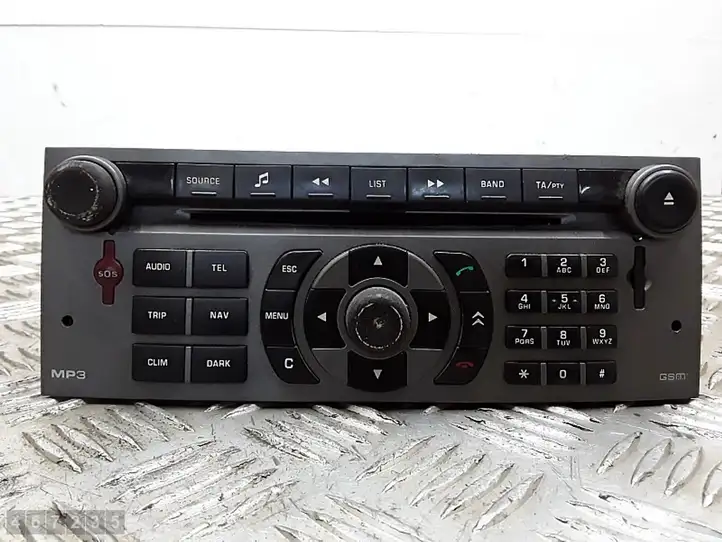 Citroen C5 (2004 - 2008) 96645761yw Магнитола / мультимедийная система — фото 1