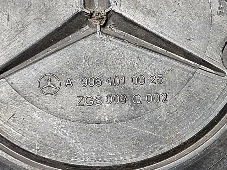 Mercedes-Benz Sprinter W906 (2006 - 2018) A9064010025 Неоригиналные колпаки ступицы — фото 4