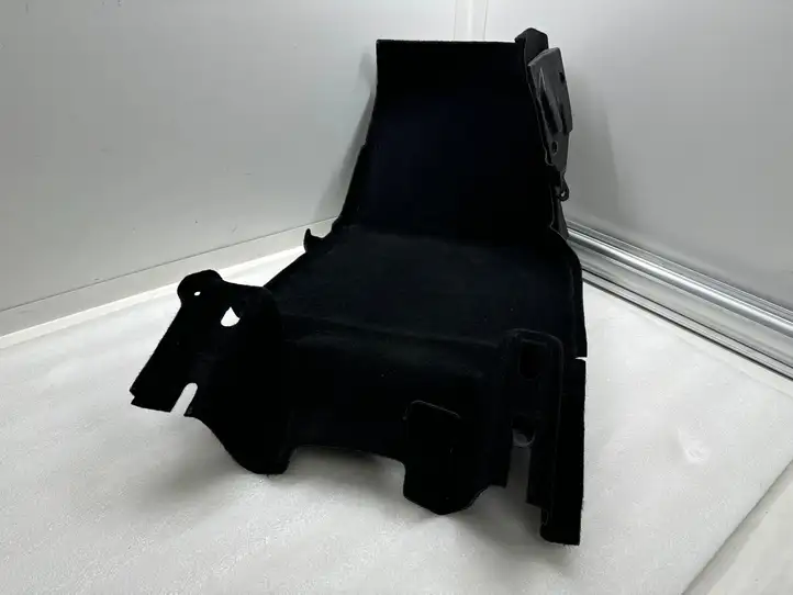 Tesla Model Y (2019 - 2024) 149306000C Передний коврик салона — фото 2