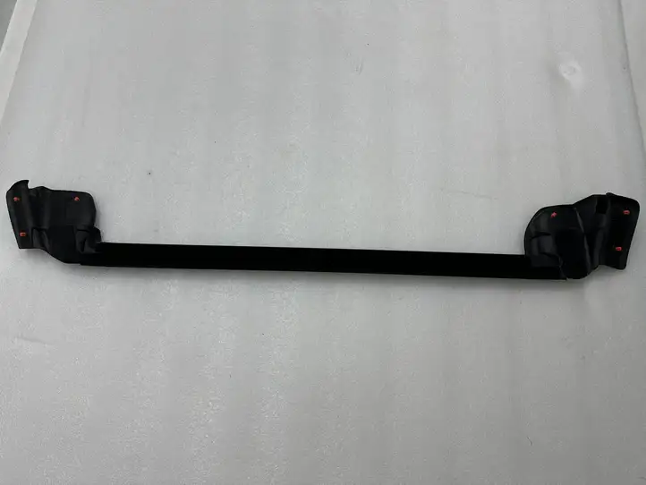 Tesla Model Y (2019 - 2024) 150006500E Уплотнитель стекла задней двери — фото 3
