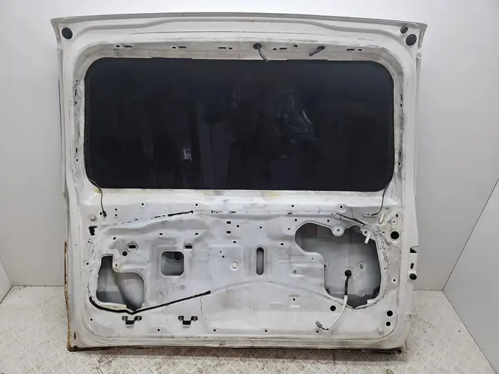 Toyota Land Cruiser (J120) (2002 - 2009) Крышка багажника — фото 4