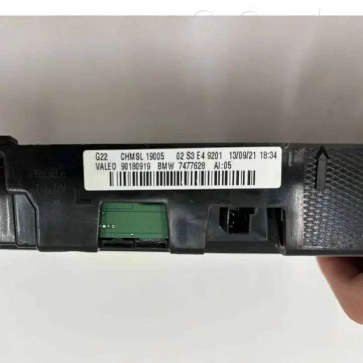 BMW 4 G22 G23 G24 G26 (2020 - ) 90180919 Дополнительный стоп фонарь — фото 4
