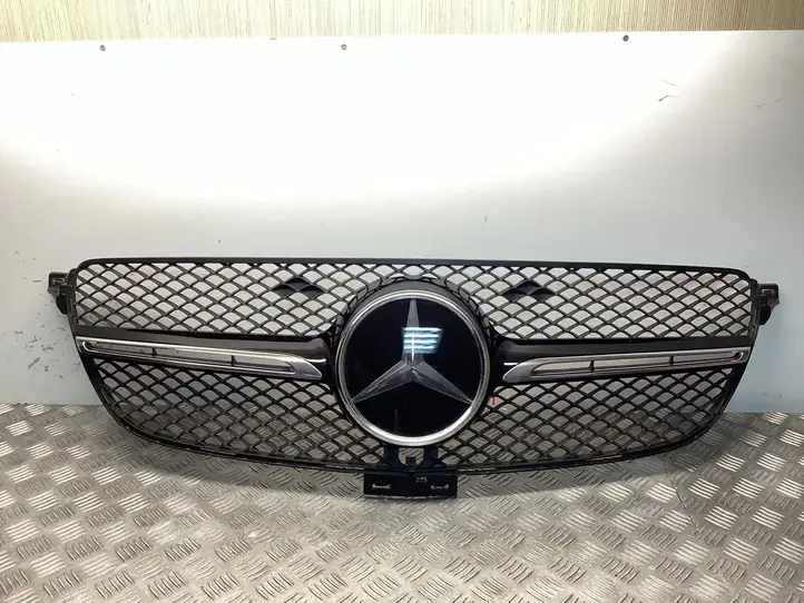Mercedes-Benz GLE W166/C292 (2015 - 2019) A2928880060 Верхняя решетка радиатора — фото 1