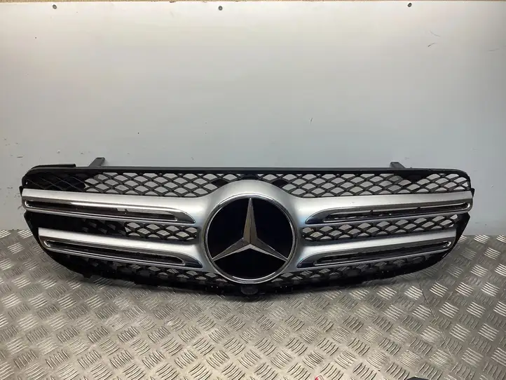 Mercedes-Benz GLC X253/C253 (2015 - ) A2538806600 Верхняя решетка радиатора — фото 1