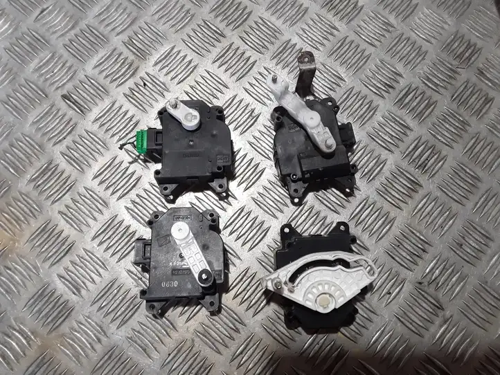 Honda Accord (2003 - 2007) 1138002320 Двигатель задвижки потока воздуха — фото 1