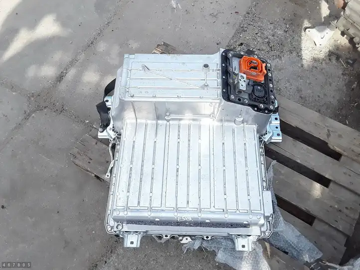 BMW 3 F30 F35 F31 (2012 - 2018) 8618861 Модуль аккумуляторной батареи гибридного автомобиля / электромобиля — фото 1